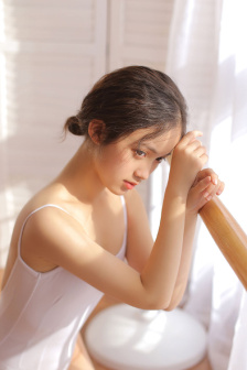 热热色原原网站